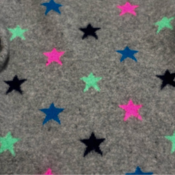 Halogen 100% Cashmere Gray Sweater with Colorful Star Patterns - Picture 14 of 16